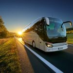 DeÔnibus indica cinco dicas de passagens baratas pelo Brasil para viajar no super feriado de abril