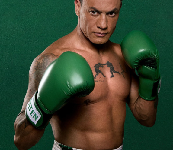 Spaten confirma Popó em encontro com fãs em Salvador